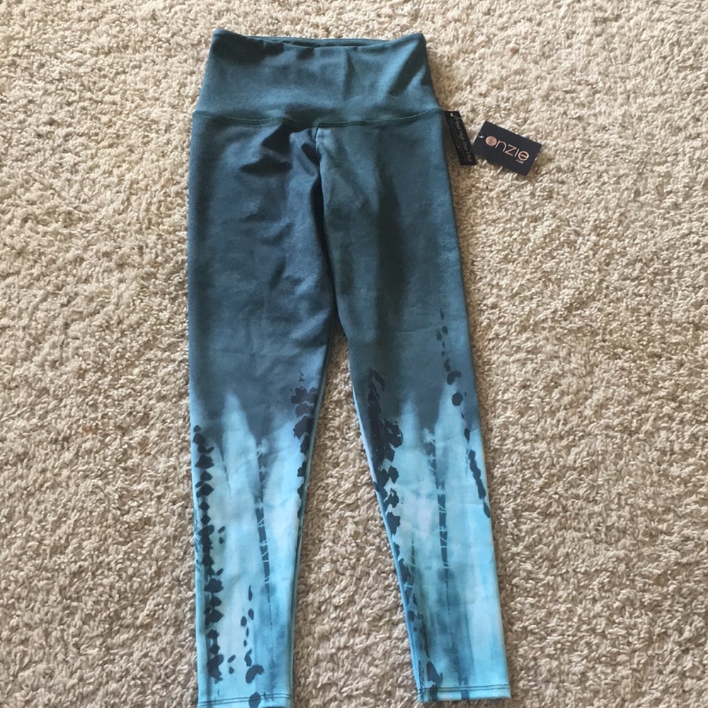 Onzie high rise midi leggings